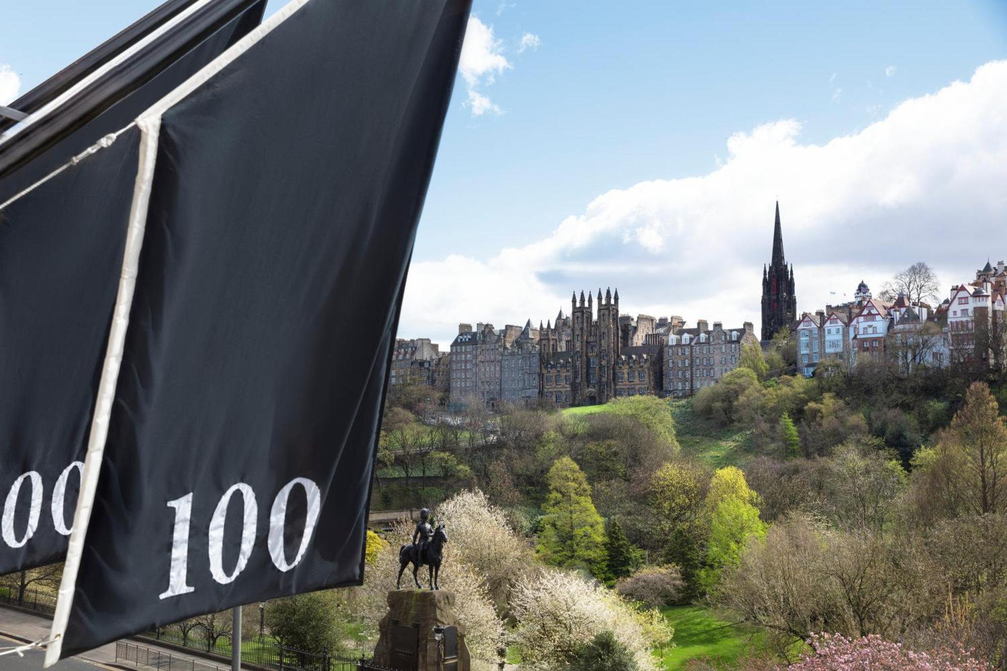 100 Princes Street Отель 5*