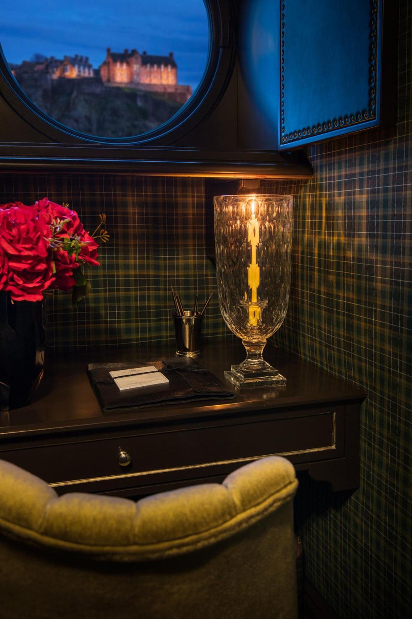 100 Princes Street 5* Эдинбург
