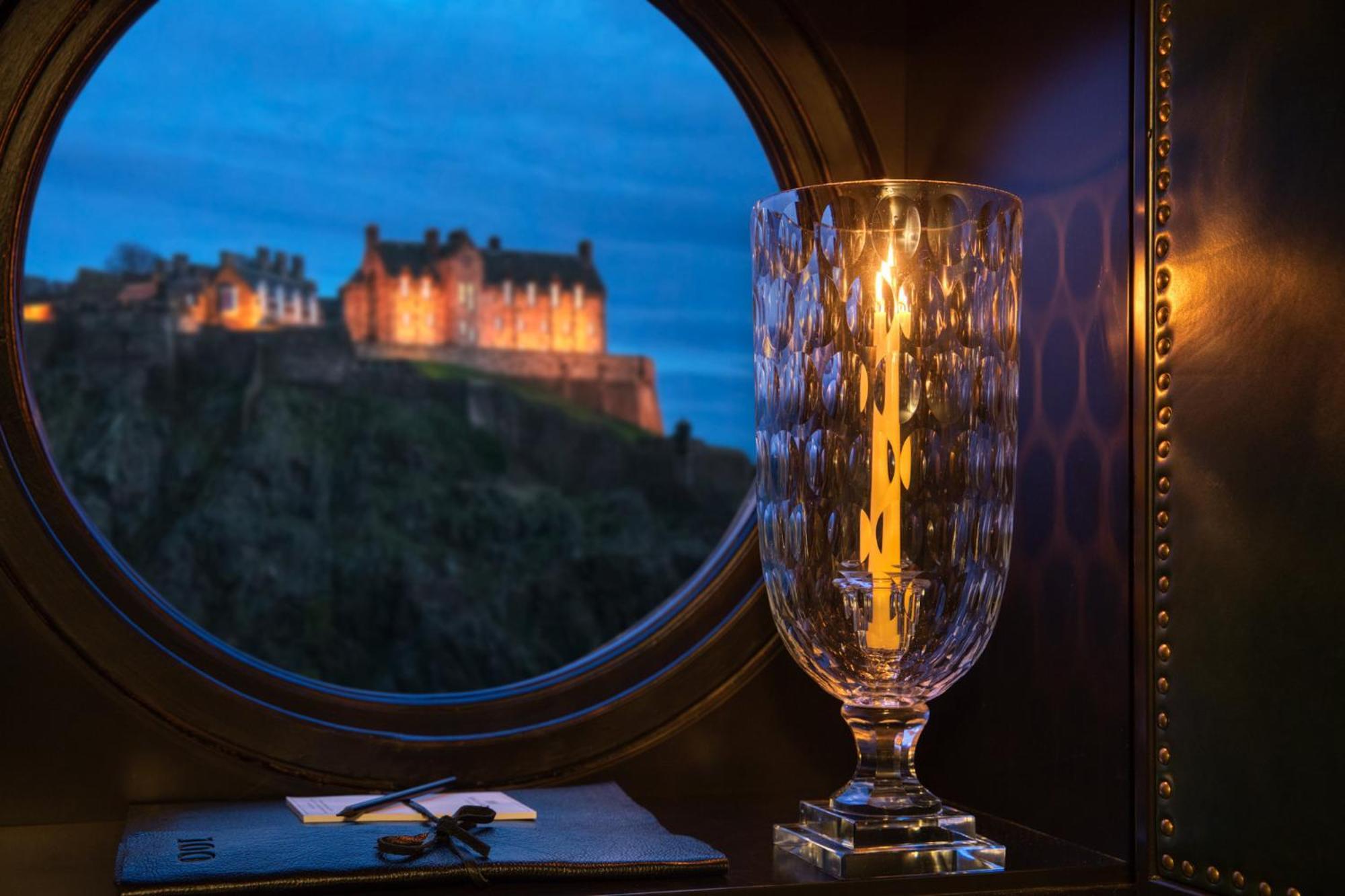 100 Princes Street Отель 5*