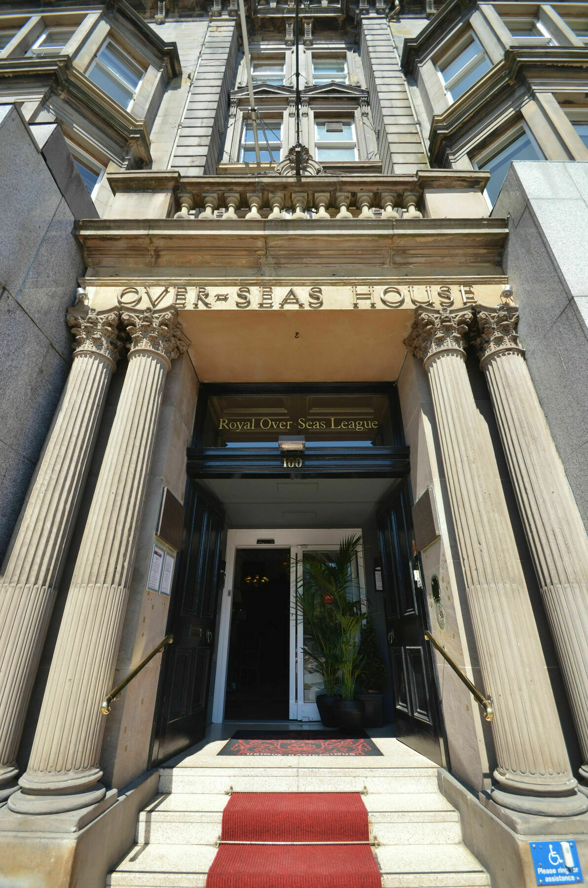 100 Princes Street Отель 5*